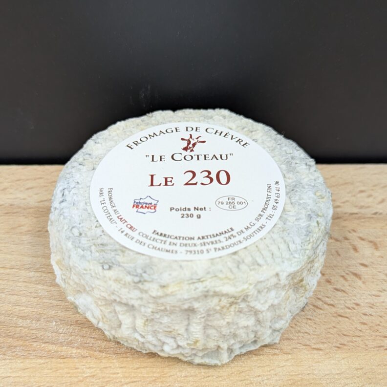 Fromage de chèvre Le 230 cendré